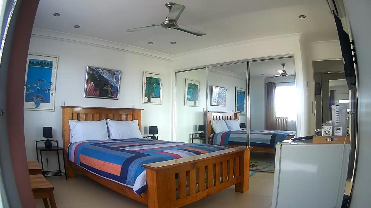 Margs Bed And Breakfast Bowen Exterior foto